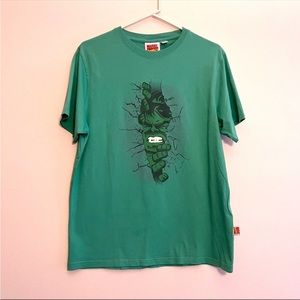 Marvel Comics Green The Hulk short sleeve t-shirt Men's Large round neck NWT